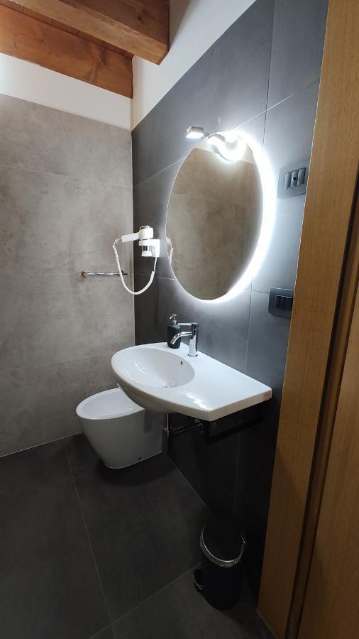Wine Resort Faedis Екстер'єр фото